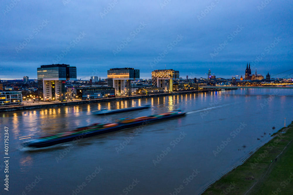 Obraz premium Aerial view from Cologne city at night, Germany