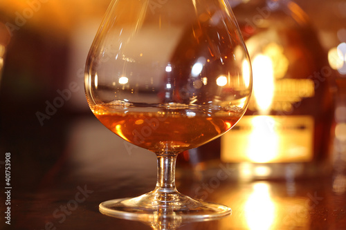 Nahaufnahme von einem Glas Cognac
