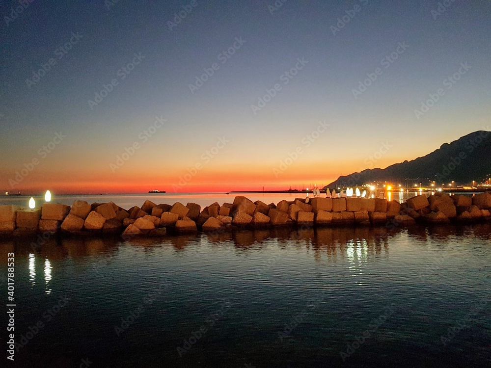 Fototapeta premium sunset on the lake