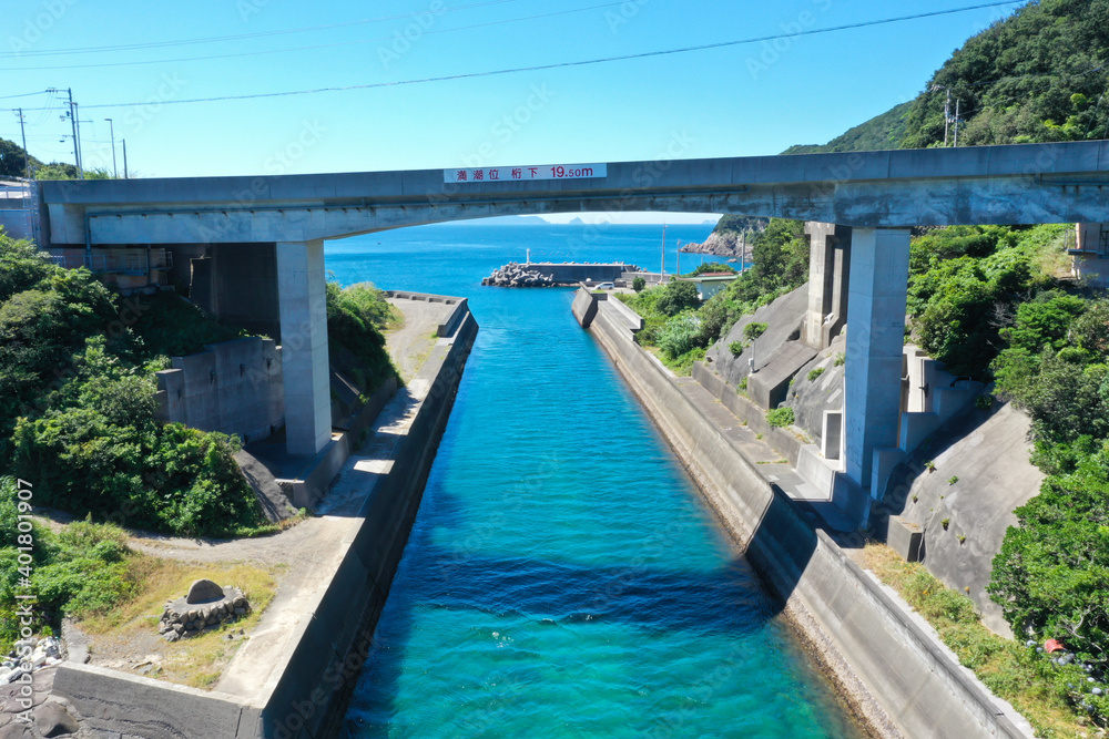 愛媛県宇和島市　船越運河の風景