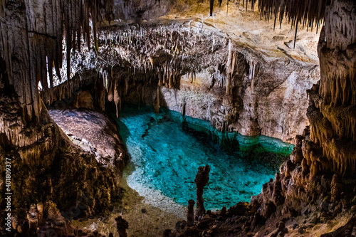 Tropfsteinhöhle Cuevas del drac, Drachenhöhle, Porto Christo, Mallorca,  Spanien photo
