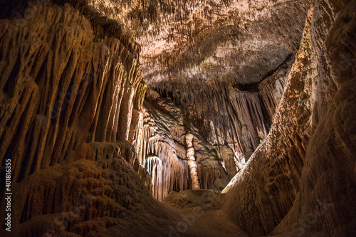Tropfsteinhöhle Cuevas del drac, Drachenhöhle, Porto Christo, Mallorca,  Spanien photo