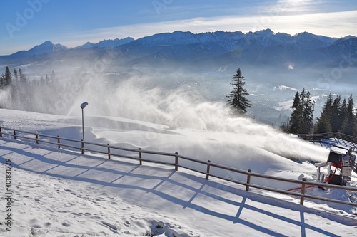 armatki śnieżne, naśnieżanie stoków narciarskich na Gubałówce