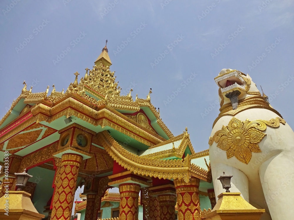 Fototapeta premium Global Vipassana Pagoda, Mumbai,india