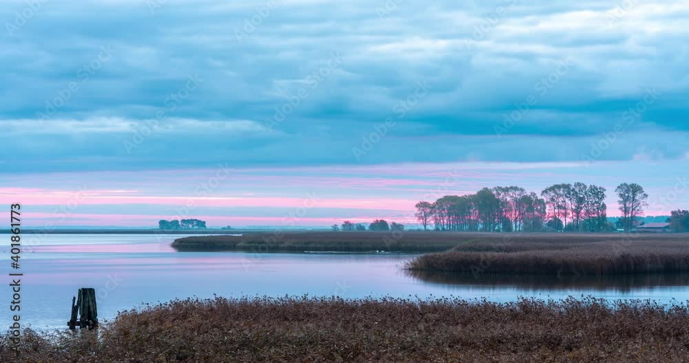 Barther Bodden - Timelapse von der 
Meiningenbrücke zum Sonnenaufgang