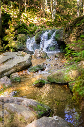 Fototapeta Naklejka Na Ścianę i Meble -  Hochfall Wasserfall im bayerischen Wald Deutschland