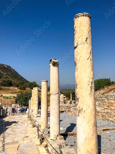 Columnaide in Ephesus 