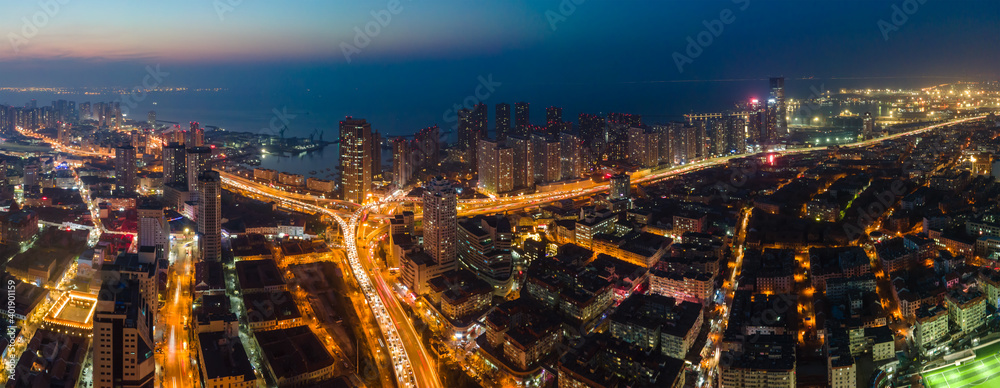 Obraz premium Aerial photography of night view of Qingdao, China..
