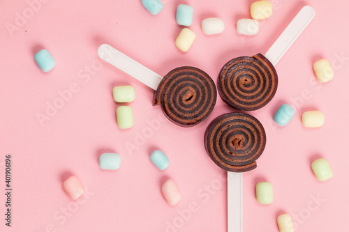 Delicious and appetizing haw ring