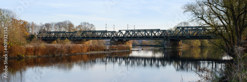 Eisenbahnbrücke über der Lenne, Hagen, Nordrhein-Westfalen, Deutschland, europa