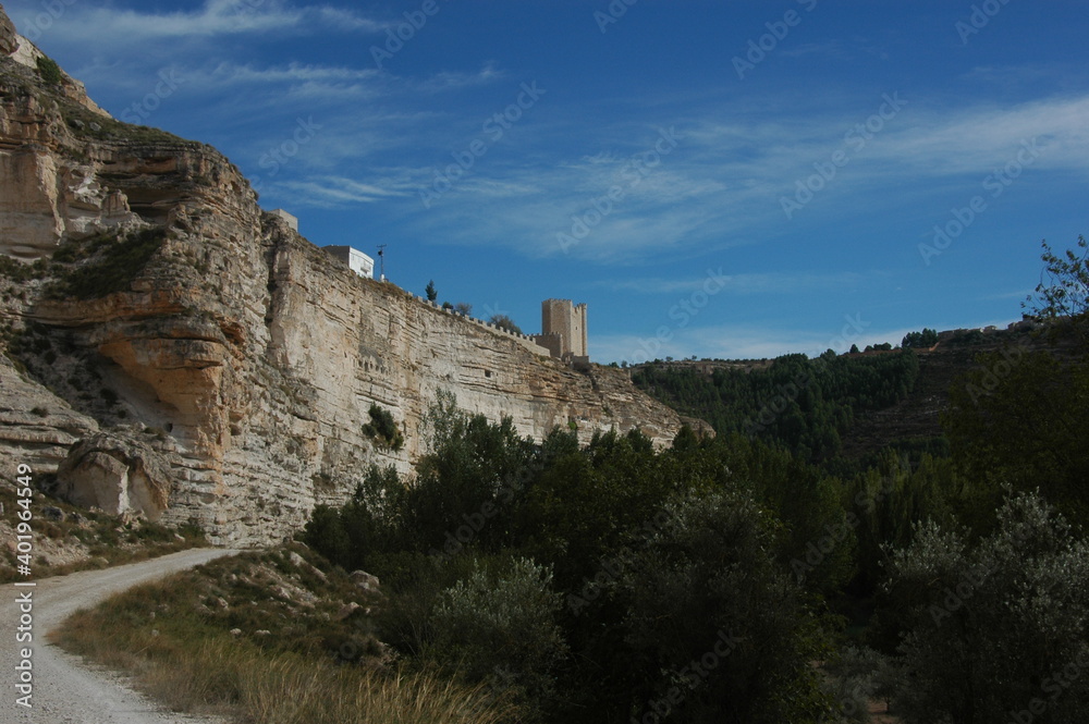 Acantilados de montaña en Ayna (Albacete)