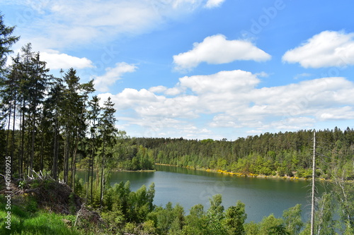 See, Wasserspiegelung und Natur