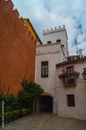 Fototapeta Naklejka Na Ścianę i Meble -  Colorful facades house of the old city center of Seville