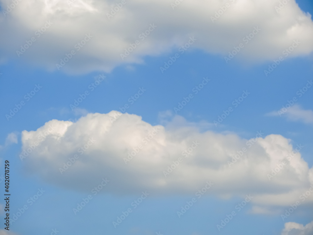 Obraz premium blue sky with beautiful natural white clouds