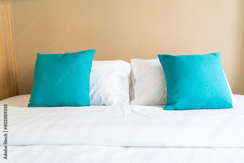 comfortable pillows on bed in bedroom comfortable pillows on bed in bedroom