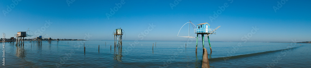cabane de pêcheur typique de l'océan atlantique en France au bord cabane de pêcheur typique de l'océan atlantique en France au bord
