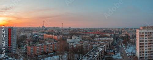 Winter snow fell in the city of Minsk.