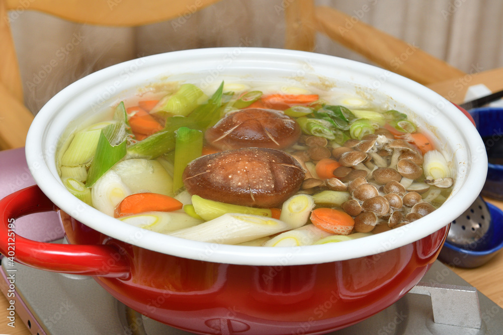 食卓(鍋料理) 食卓(鍋料理)