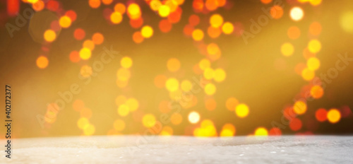 Unscharfer Hintergrund mit LED Lichtern an silvester