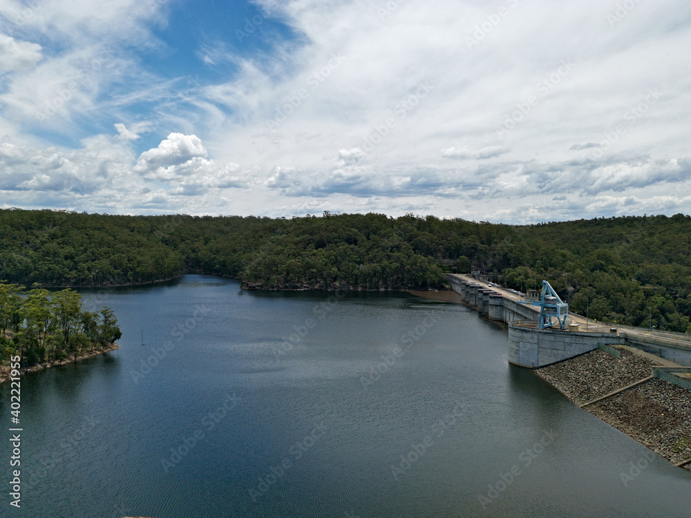 Fototapeta premium Beautiful view of a dam across a lake, Warragamba Dam, Sydney, New South Wales, Australia 