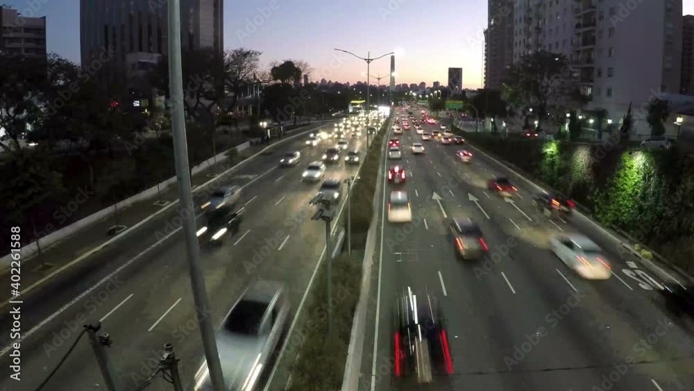 Night time lapse of traffic on the famous 23 de Maio Avenue in Sao Paulo, Brazil. This avenue run past Ibirapuera Park. Night time lapse of traffic on the famous 23 de Maio Avenue in Sao Paulo, Brazil. This avenue run past Ibirapuera Park.