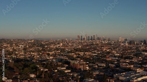 Wallpaper Mural Aerial panning shot of Downtown Los Angeles from Hollywood during sunset. 4K Torontodigital.ca