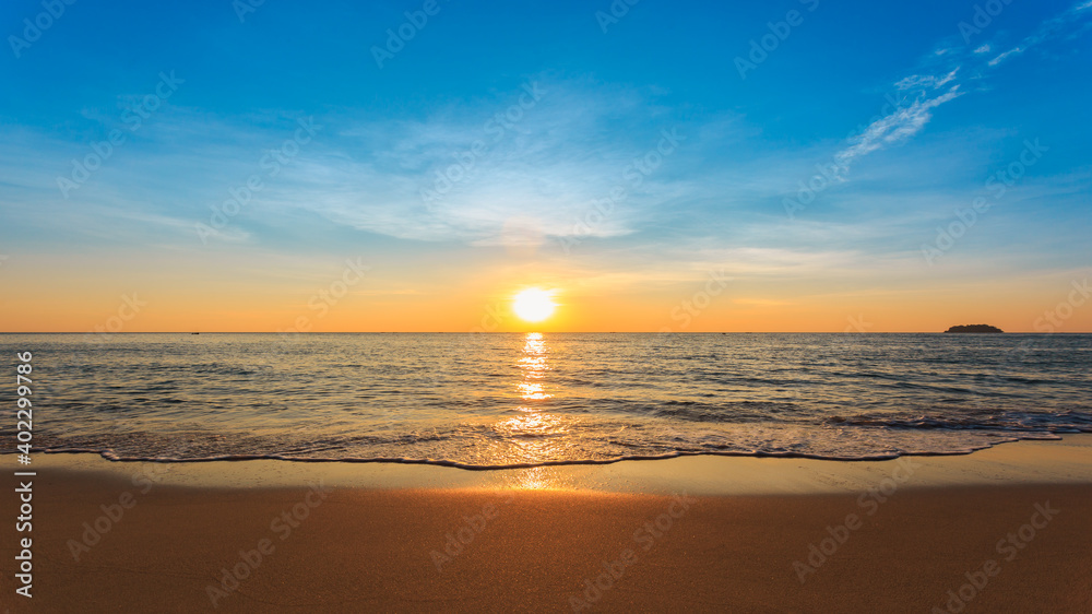 Beautiful Landscape Ocean Summer sunset Natural background Amazing beach sunset 