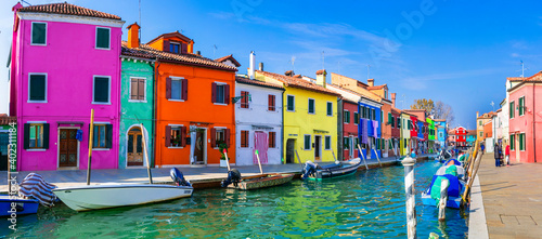 Fototapeta Naklejka Na Ścianę i Meble -  Traditional fishing town (village) Burano - Island near of Venice. Italy,Veneto  31.10.2020