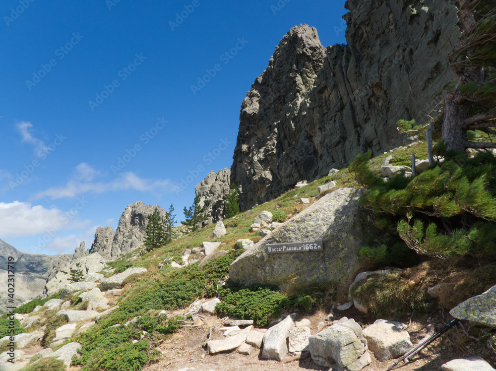 Naklejka premium Passing in the col when hiking around the aiguilles de Bavella
