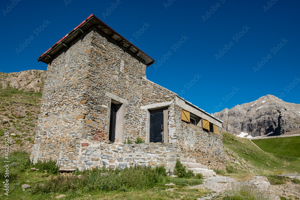 former hostel of the Ip reservoir, Ip Valley, Jacetania, Huesca, Spain