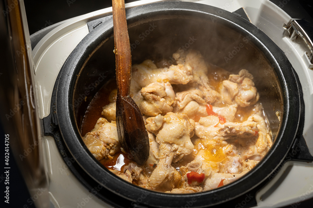 Preparation of chicken wings Preparation of chicken wings