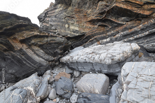 Photos Folded strata at Millook Haven Cornwall