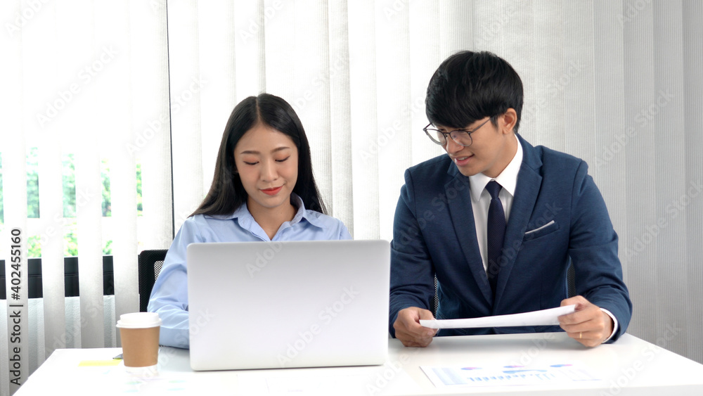 Business People Meeting discussion Analysis with professional investor working new start up project at office, Corporate team brainstorming concept. Business People Meeting discussion Analysis with professional investor working new start up project at office, Corporate team brainstorming concept.