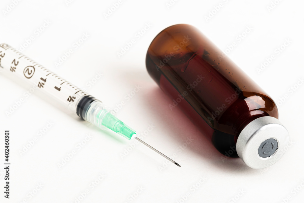 Hygienic Single-Use Plastic Disposable Injection And Amber Color Vaccine Vial Hygienic Single-Use Plastic Disposable Injection And Amber Color Vaccine Vial