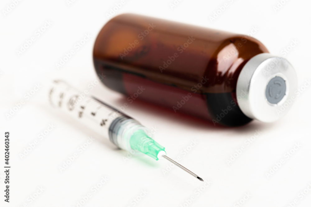 Hygienic Single-Use Plastic Disposable Injection And Amber Color Vaccine Vial Hygienic Single-Use Plastic Disposable Injection And Amber Color Vaccine Vial