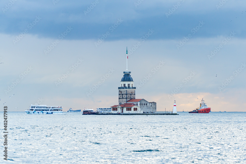 maiden's tower in istanbul 