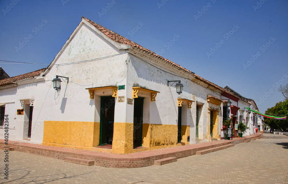 Colorful colonial architecture in sleepy Santa Cruz de Mompox, Bolivar, Colombia