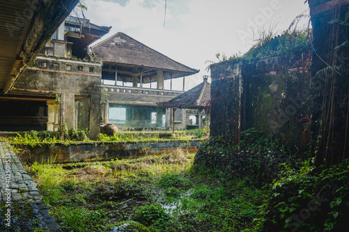 Abandoned hotel on Bali island in Indonesia © Pavel