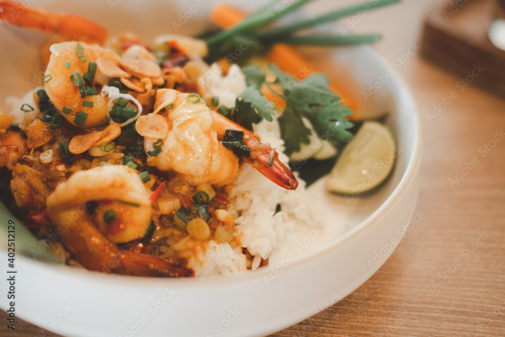 Fried Shrimp with garlic pepper on rice Fried Shrimp with garlic pepper on rice