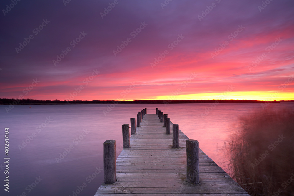 Obraz premium romantischer Morgen am See