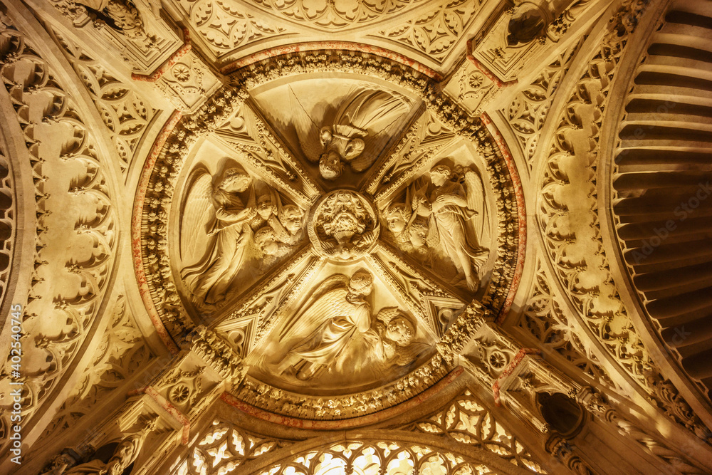 Cripta del Obispo Sizigoric, catedral de Santiago, Patrimonio Mundial de la UNESCO,Sibenik, costa dalmata, Croacia, europa