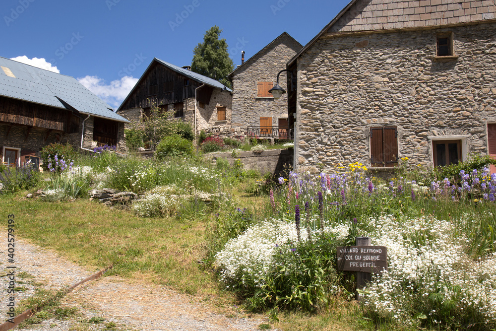 Charming French Alps Hamlet of Villard Reymond in the Oisans, Department Isère, Region of Auvergne-Rhone-Alps, France Charming French Alps Hamlet of Villard Reymond in the Oisans, Department Isère, Region of Auvergne-Rhone-Alps, France
