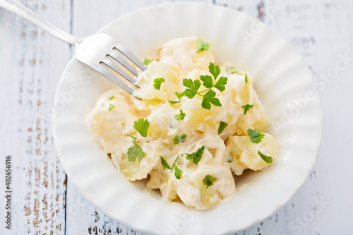 Cuadro en lienzo Tapa de patatas alioli