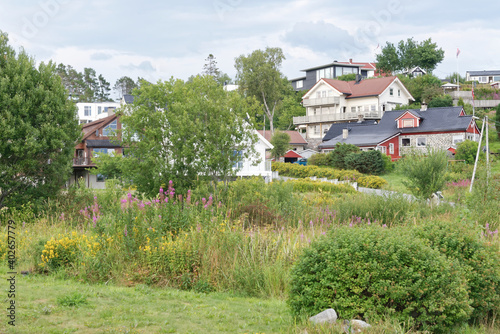 Norwegen - Bergen - Stadtteil Hjellestad photo