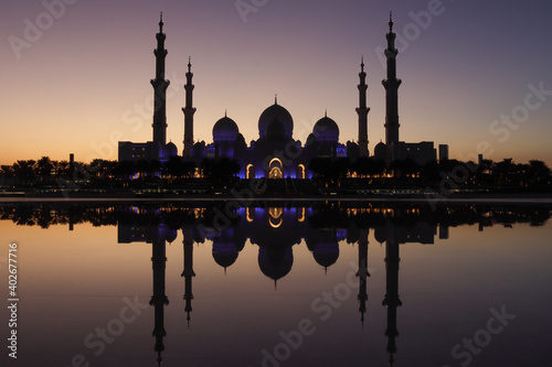 Abu Dhabi Grand mosque at Sunset