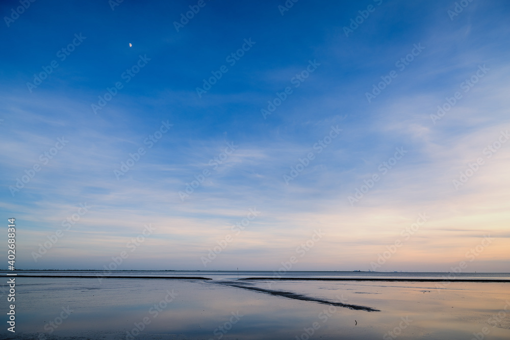 Colors of the evening sky - another low tide sundowner (1)