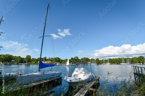 BISCARROSSE (Landes, France), vue sur le lac