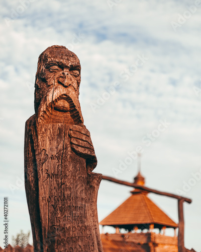 Canvas Print wooden idol male idol