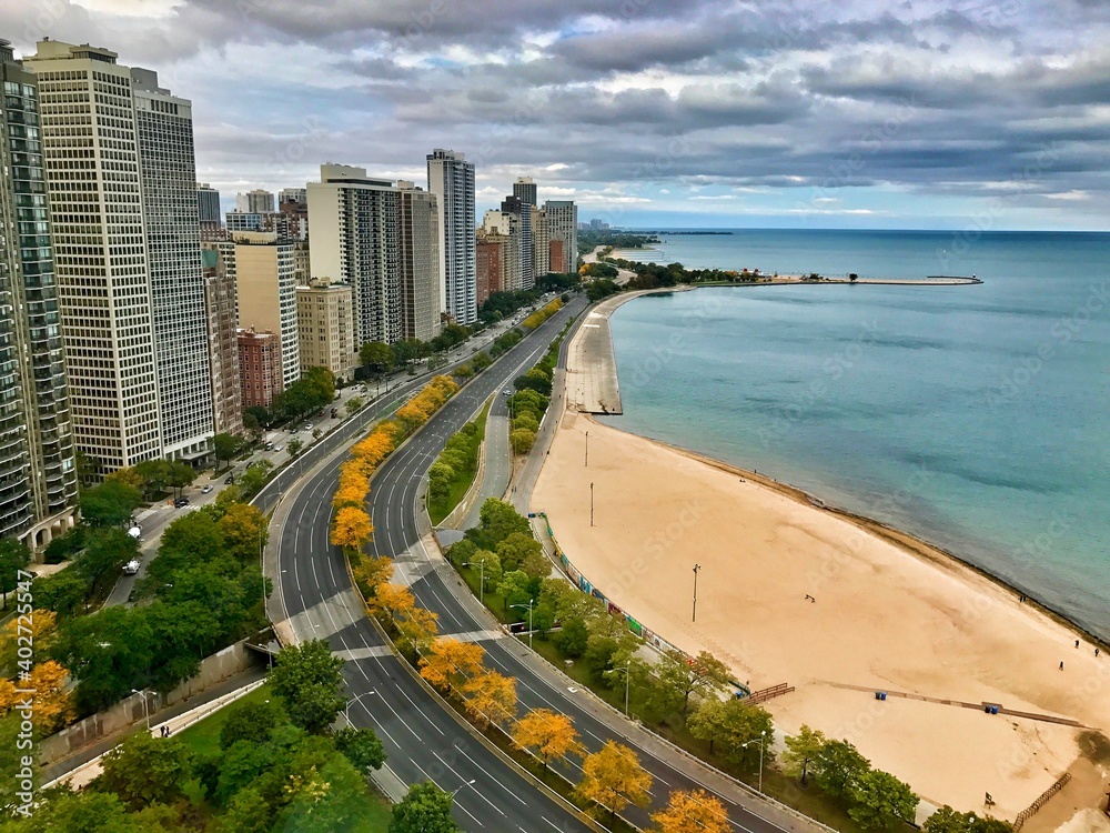 Lake Shore Drive in Chicago with Lake Michigan Beach Lake Shore Drive in Chicago with Lake Michigan Beach