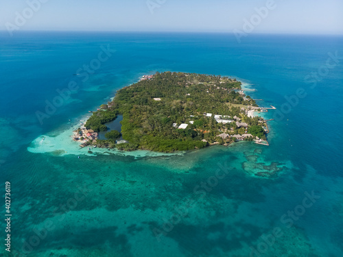 Islands Mucura, Tintipan and the islet of Santa Cruz, located in the Colombian Caribbean Sea.